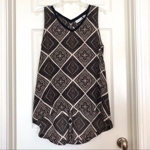 14th & Union Geometric Print Tunic Blouse Small